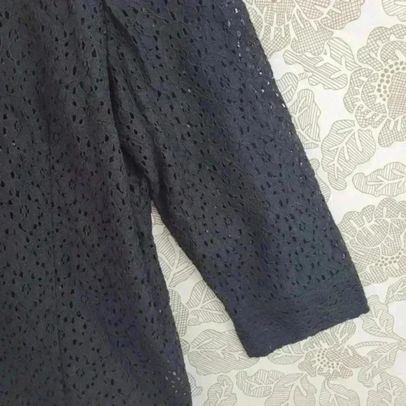 NWT Van Heusen Studio Womens Black Eyelet‎ Lace Button-Down Shirt XX-Large - Picture 4 of 9